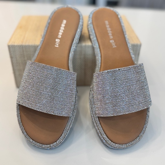 Madden Girl Addie women’s Slide Sandal - Picture 12 of 14